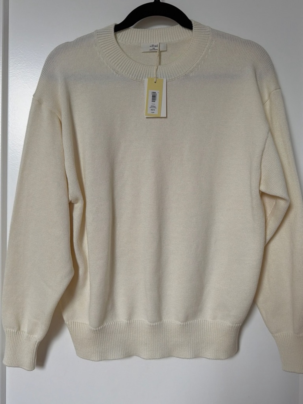 Classic Crewneck Sweater in light birch